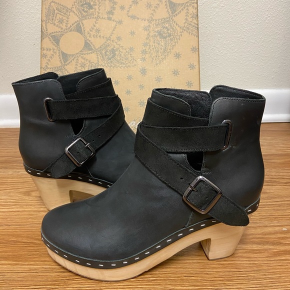 Free People Bungalow Clog Boots - Picture 2 of 8